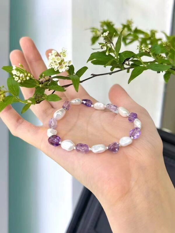 Amethyst with baroque pearl bracelet