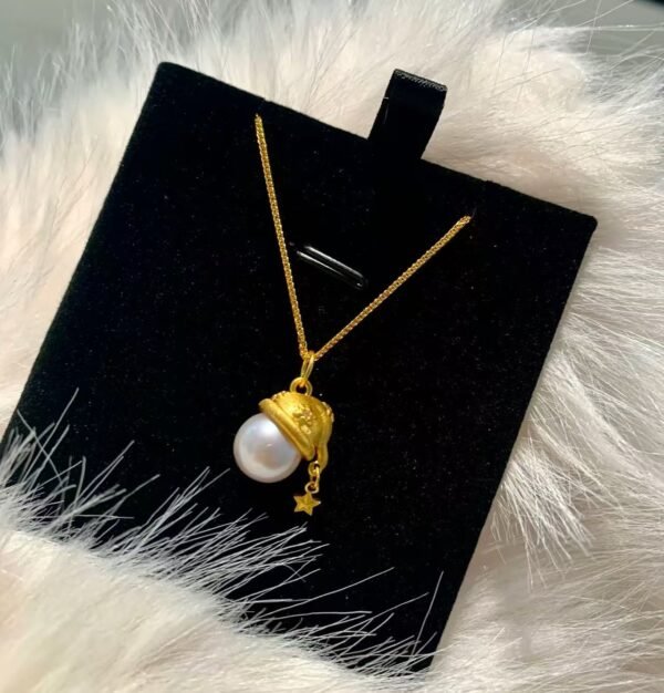 gold colour  christmas hat pearl star necklace for gift  suitable for women - Image 4